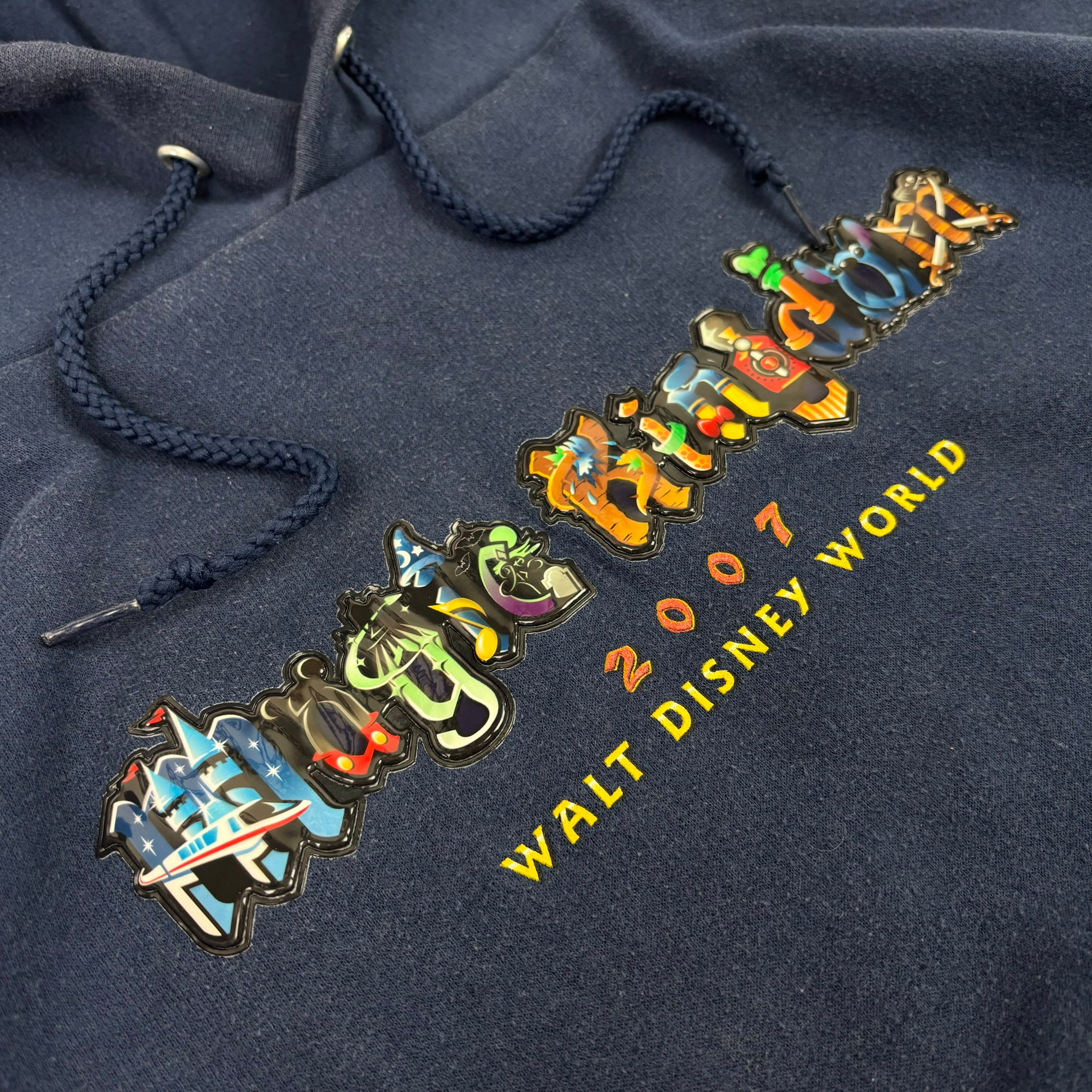 DisneyWorld Magic Kingdom 2007 Hoodie (XL)
