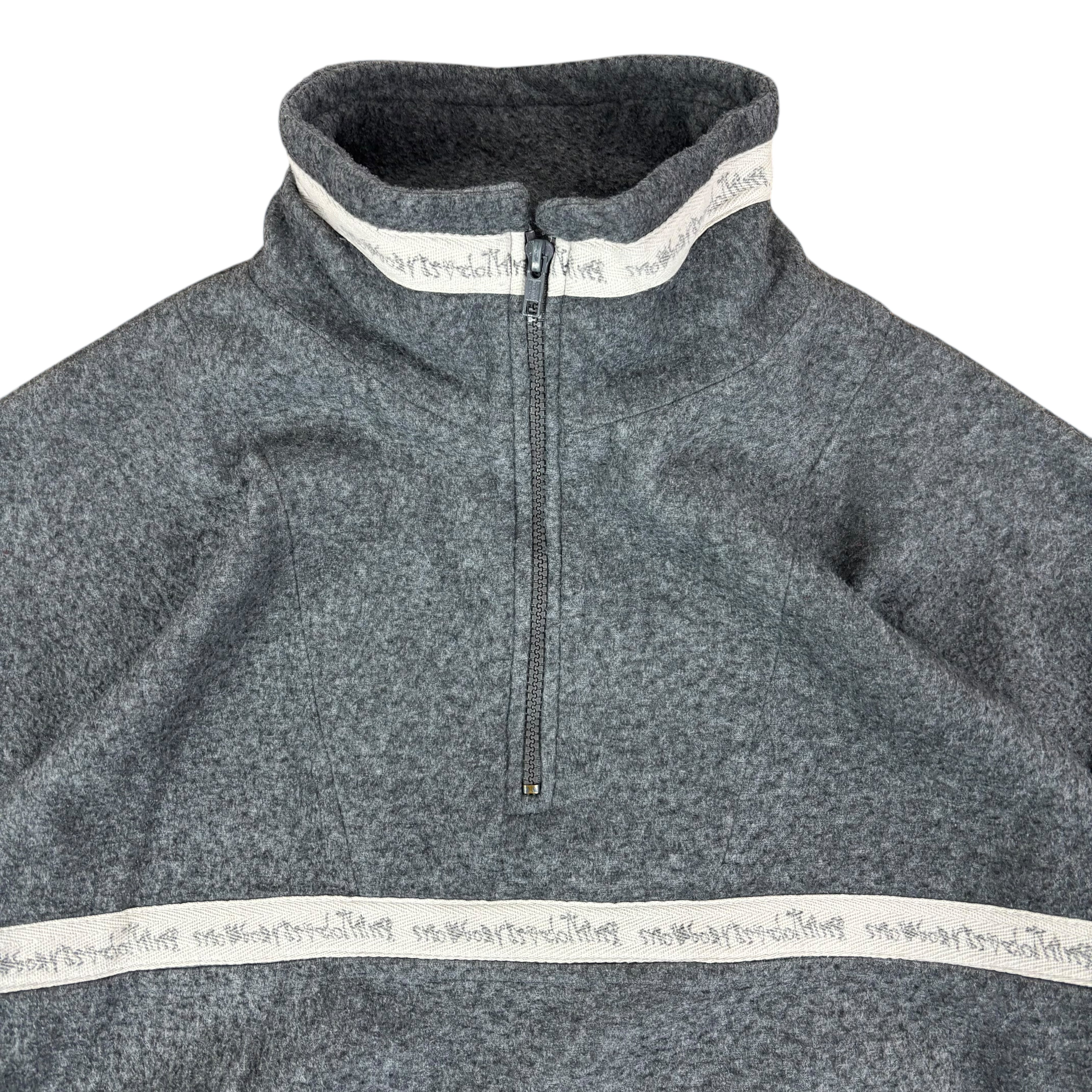 New Classic Vintage Grey Fleece (L)