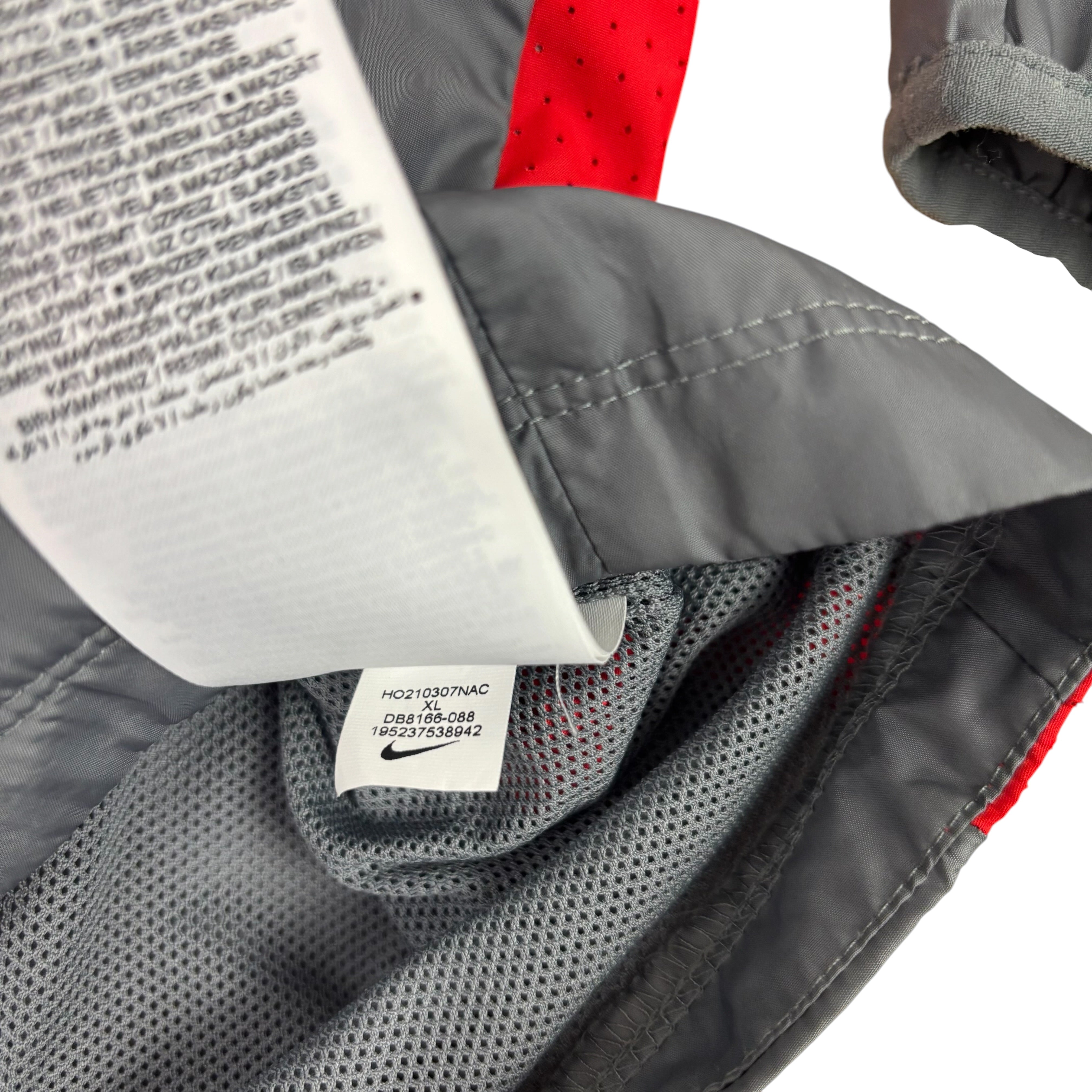 Nike Liverpool FC 2021/22 Repel Academy Windbreaker (13-15yrs)