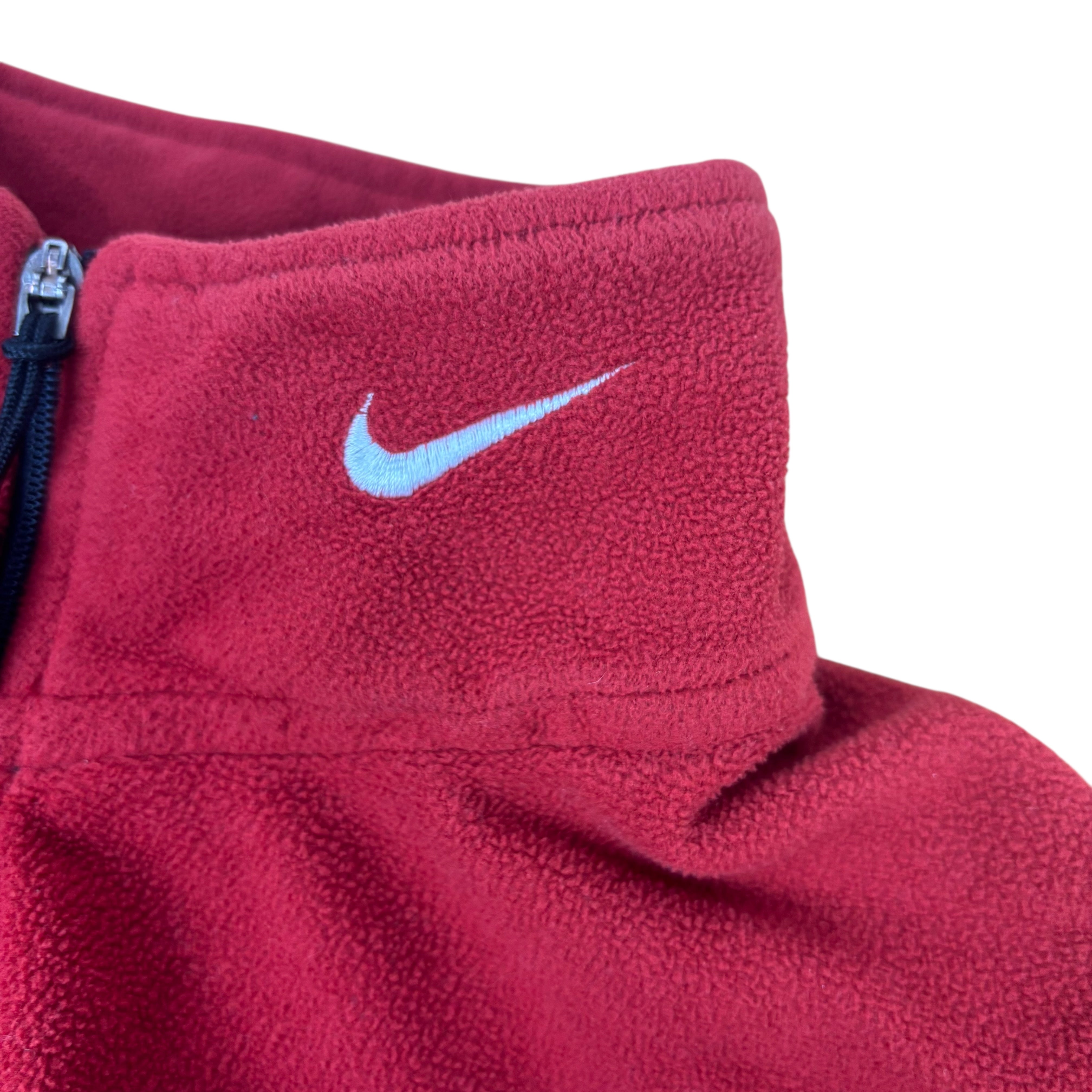 Nike Fit 90s Red Fleece (L)