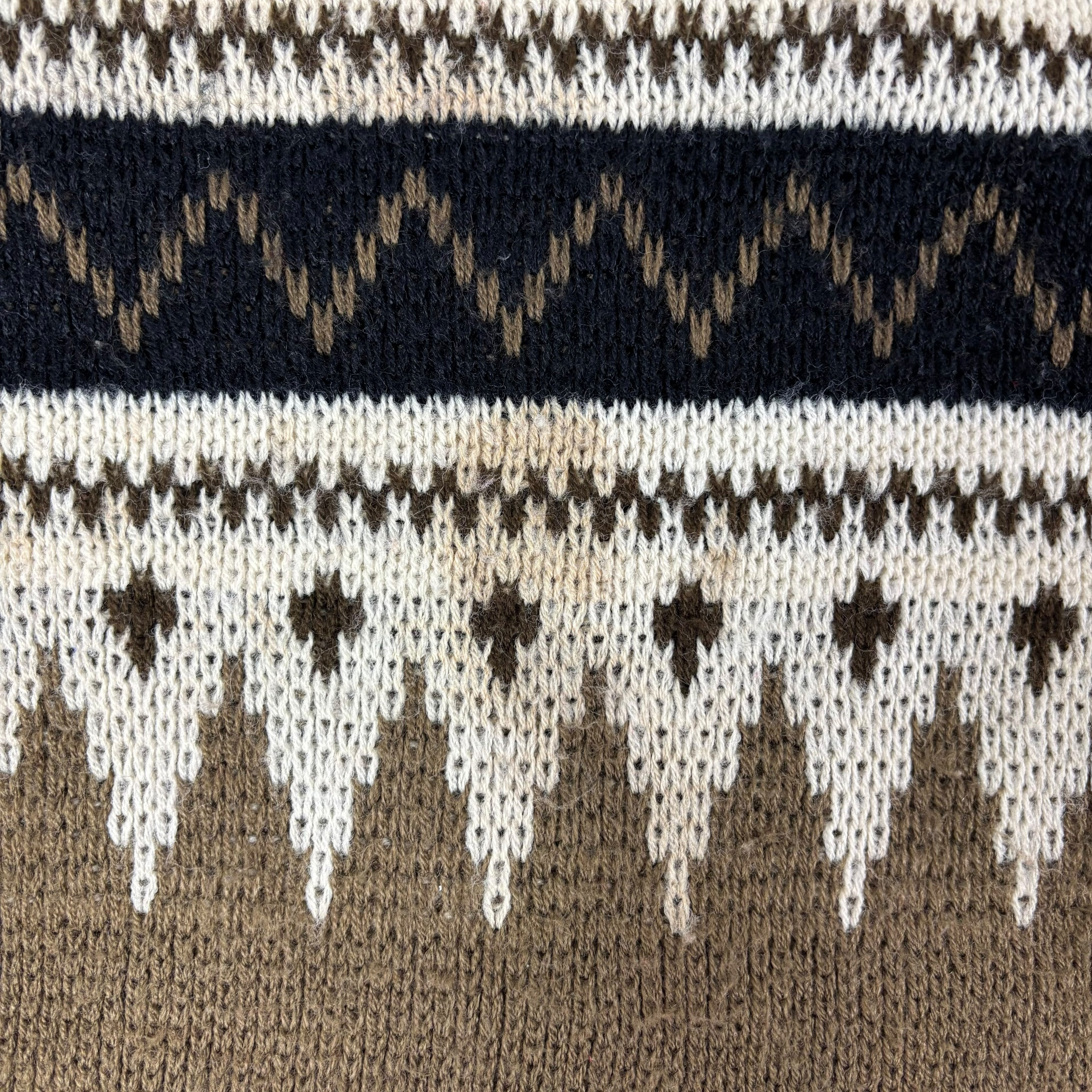 Malharia Vintage Brown Knitted Sweater (L)
