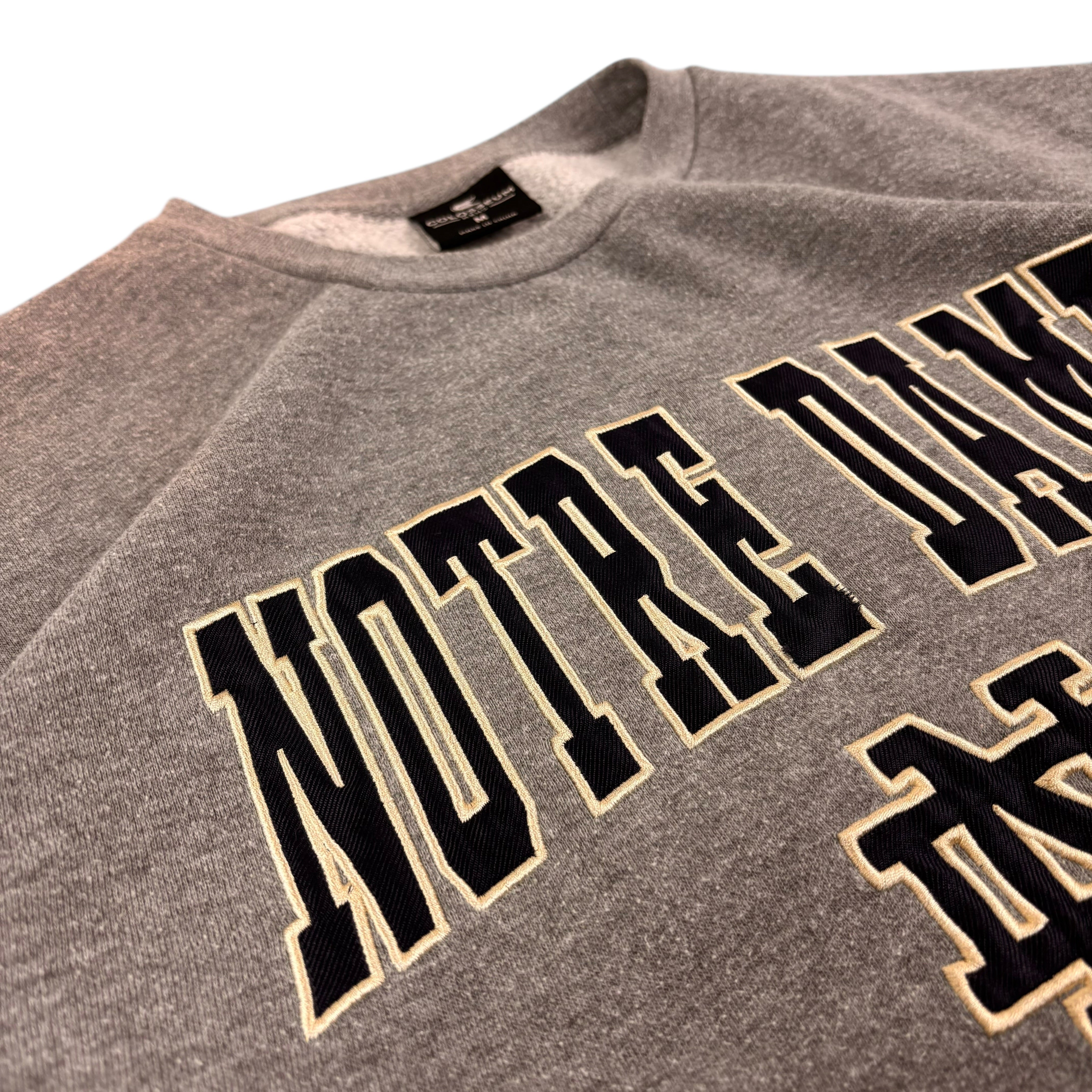 Colosseum Notre Dame Fighting Irish NFL College Sweater (M)