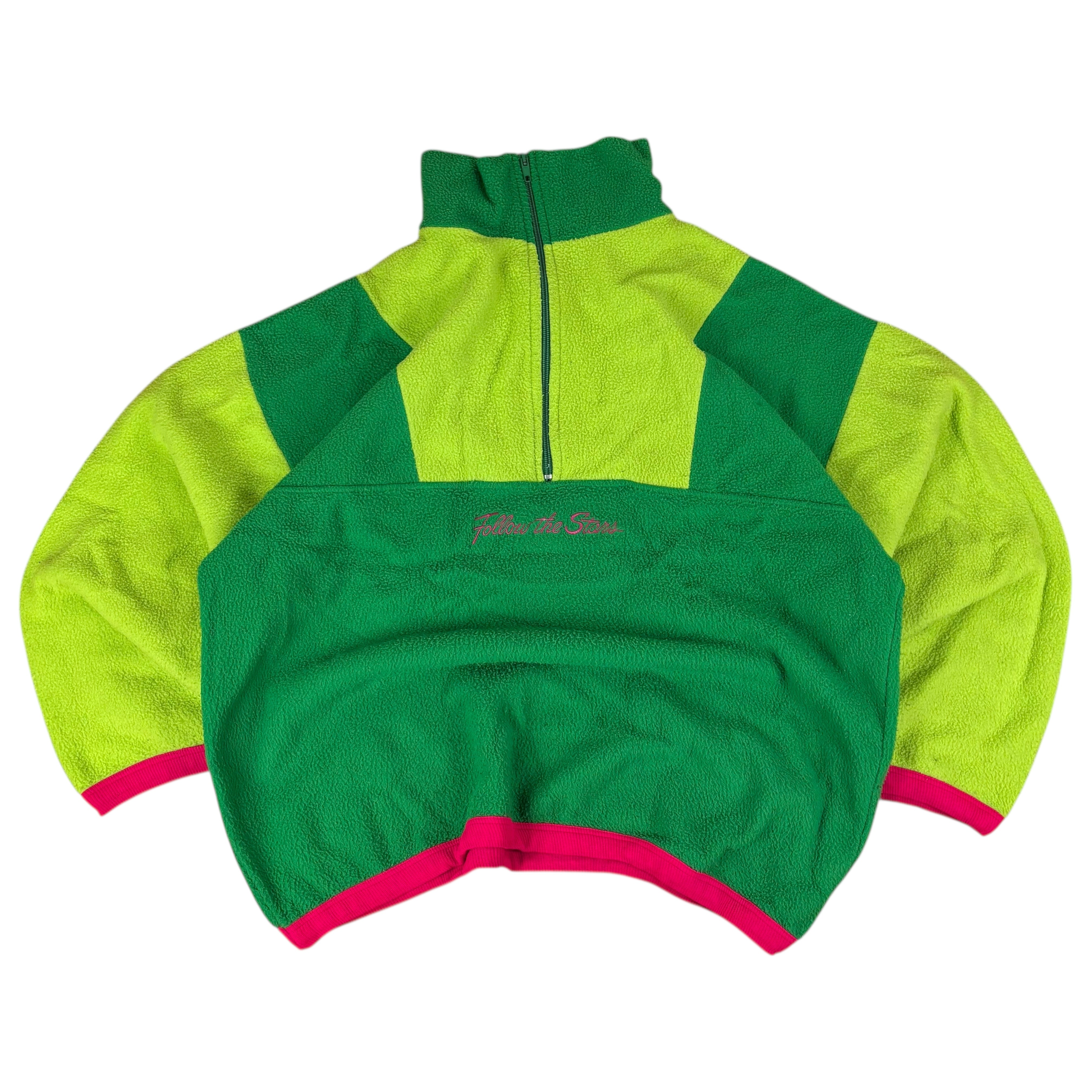 Best Champion Follow the Stars Vintage Fleece (Women’s XL)