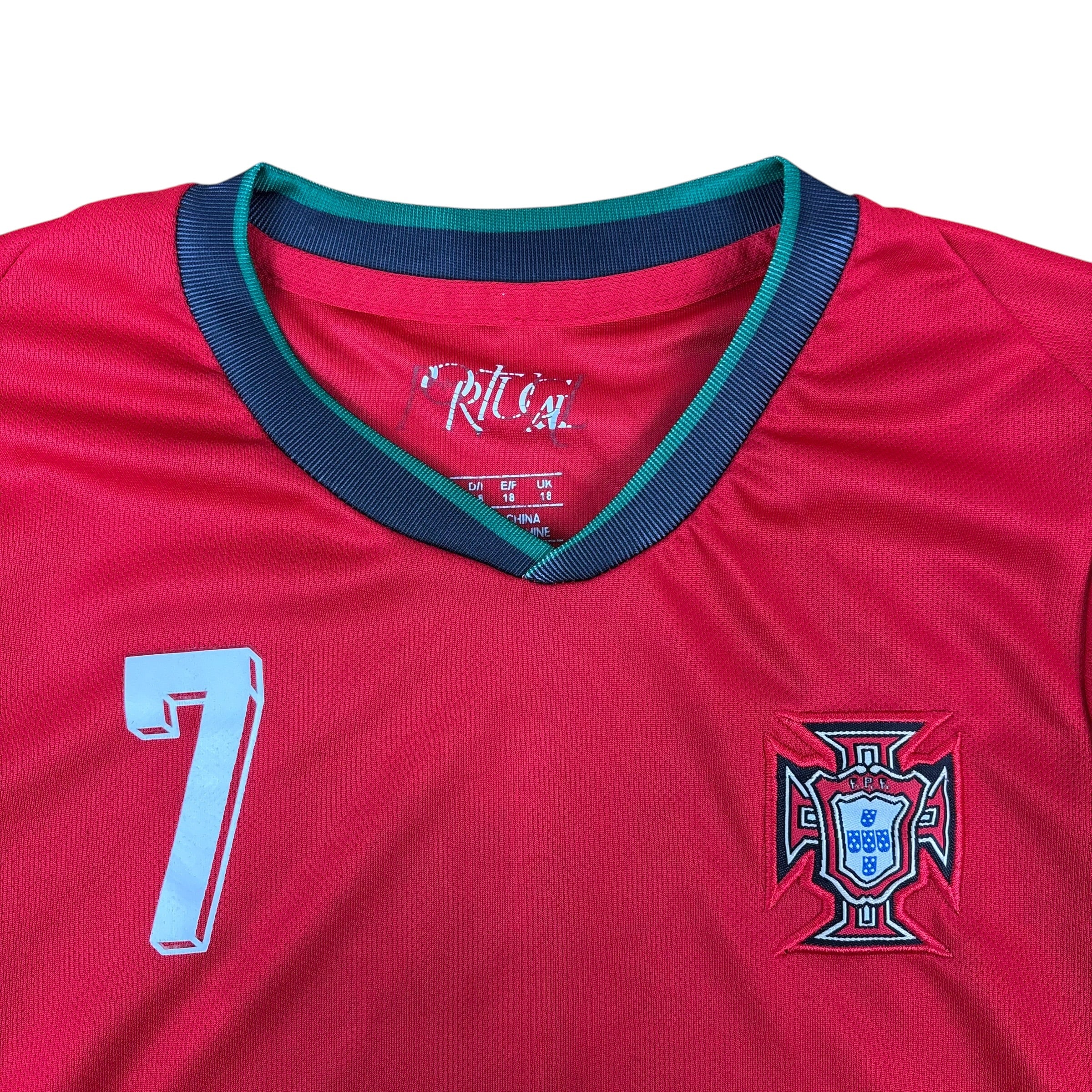 Portugal National Team Retro Ronaldo No.7 Jersey (6-7yrs)