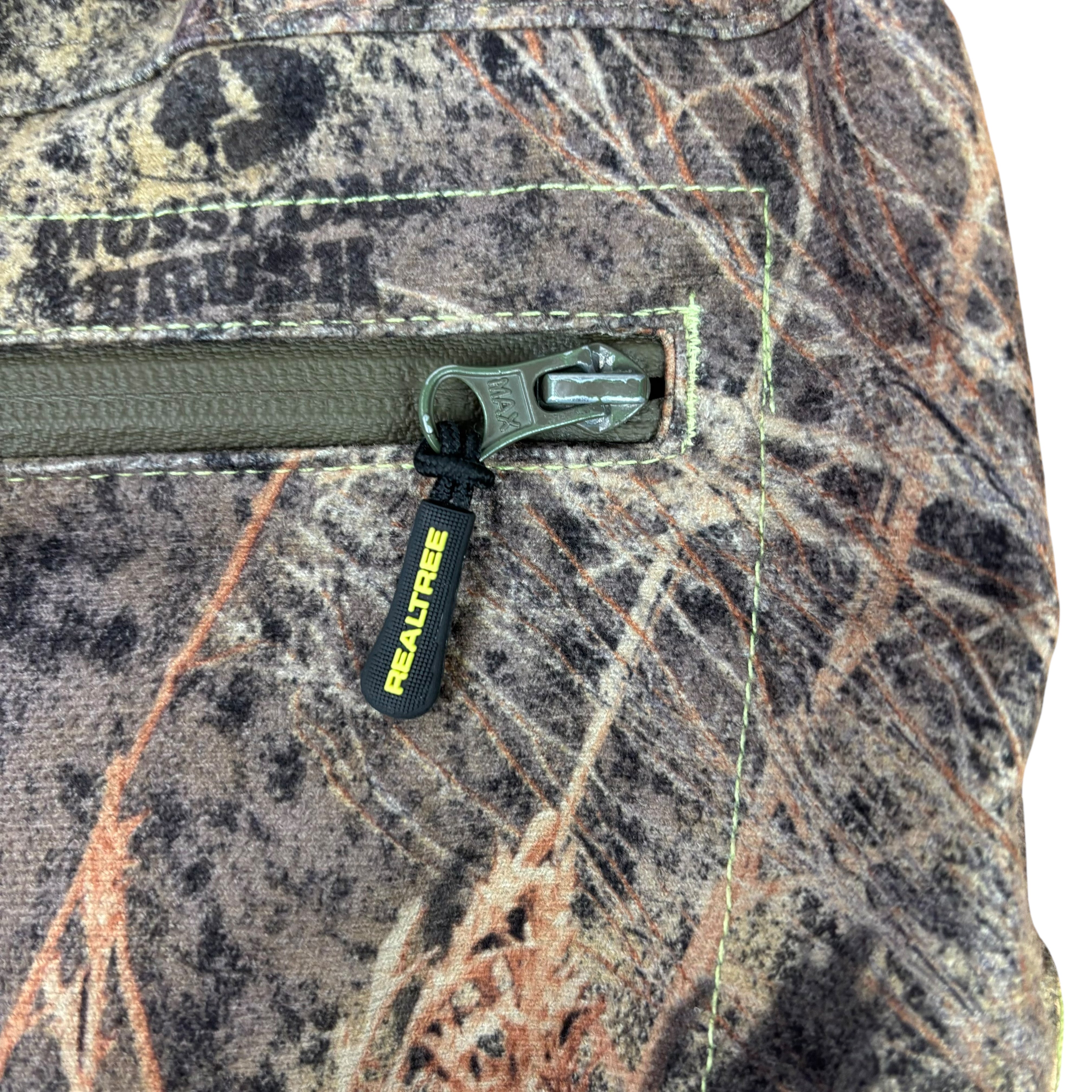 Mossy Oak RealTree Camouflage Hunting Pants (Youth L)