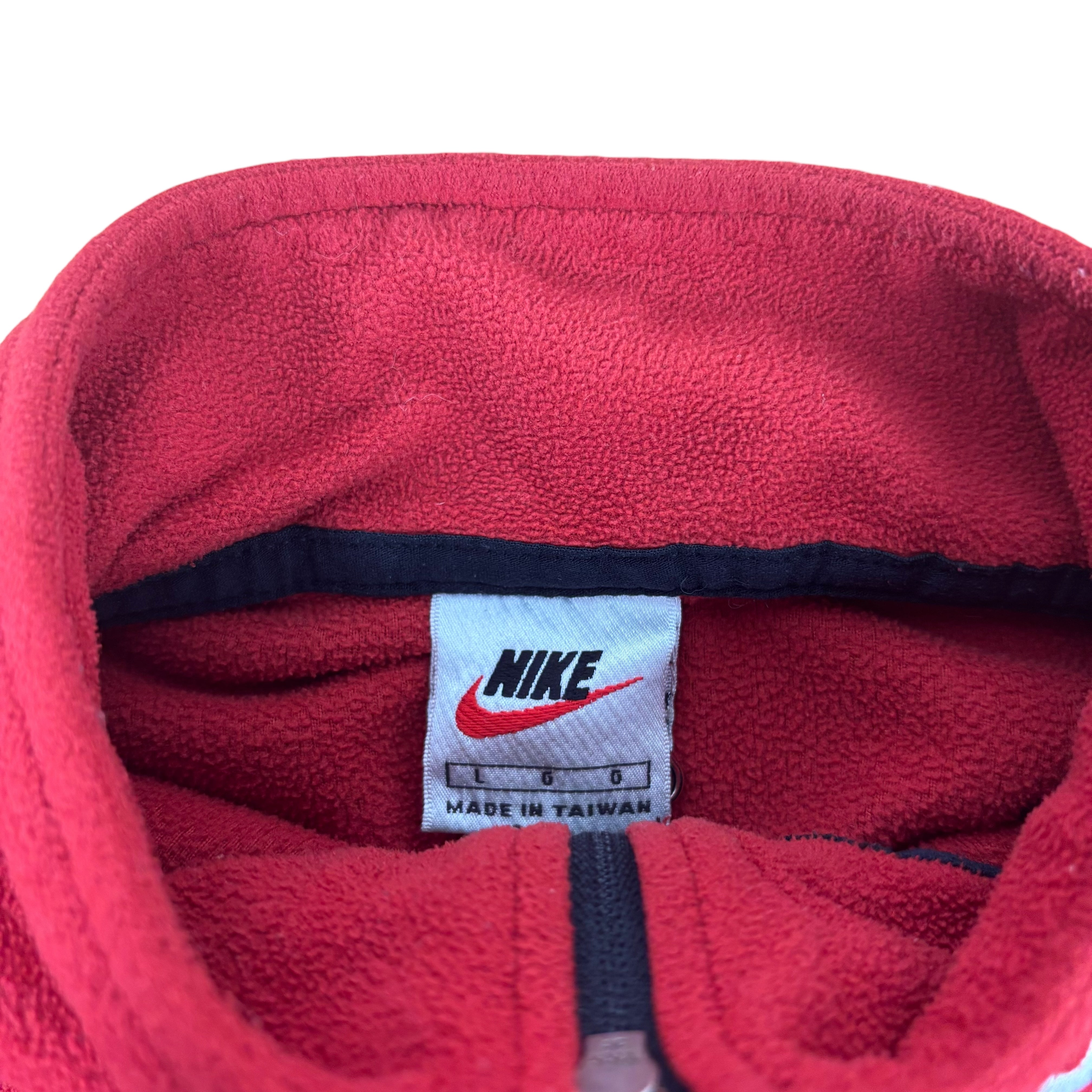 Nike Fit 90s Red Fleece (L)