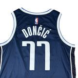Jordan Dallas Mavericks NBA 2022/24 Dončić No.77 Swingman Statement Edition Basketball Jersey (L)