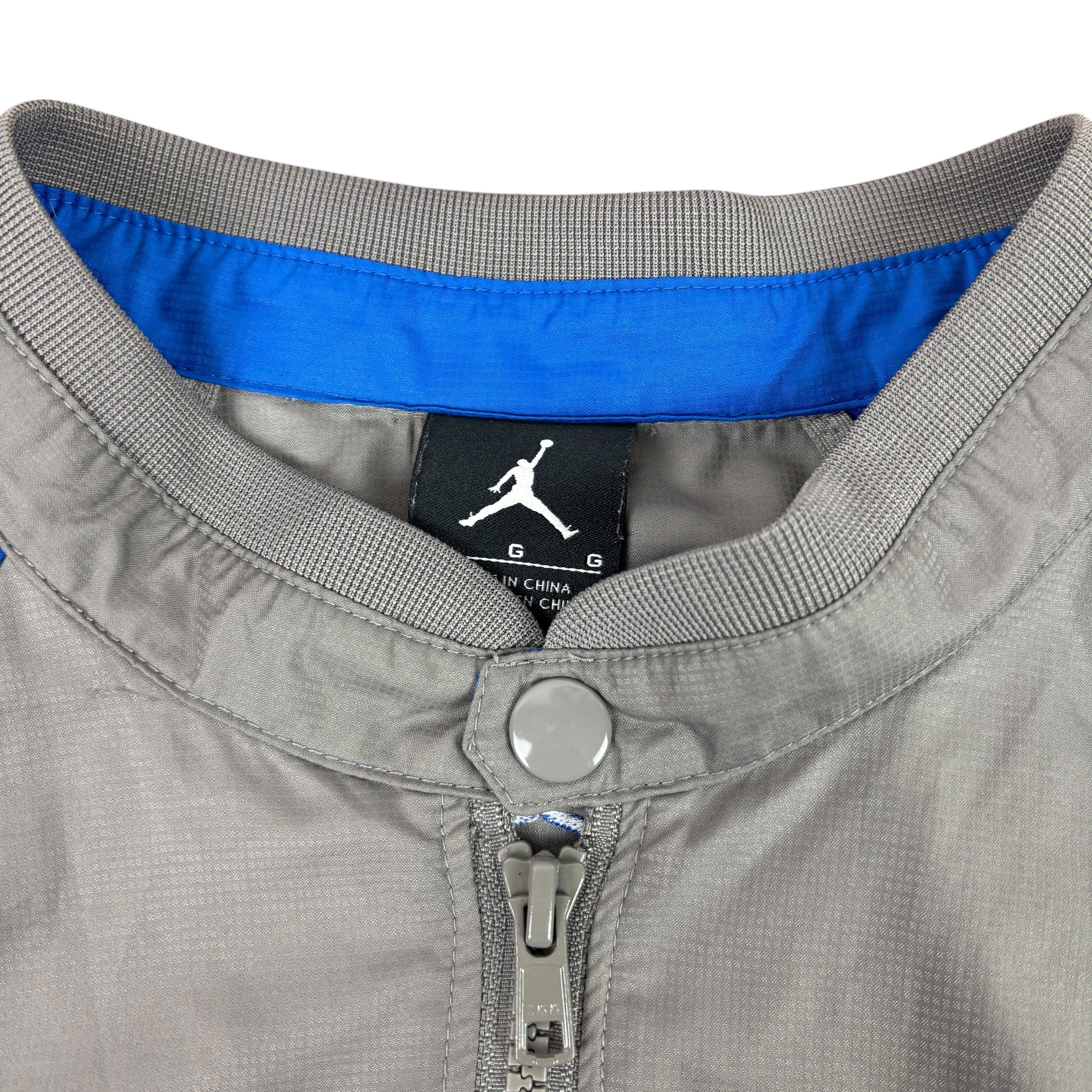 Jordan AJ1 Muscle Windbreaker (L)