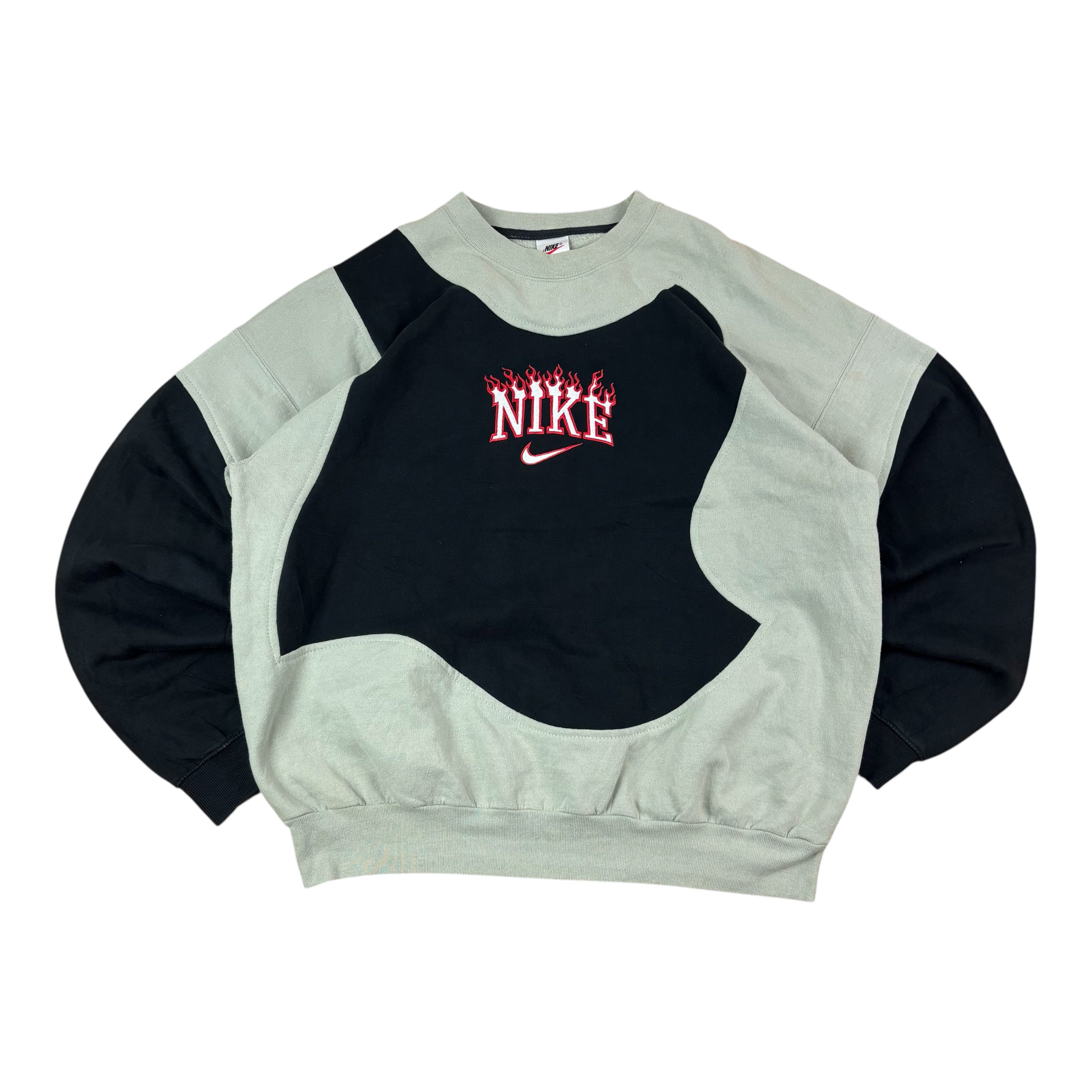 Nike Reworked Flame Logo Sweater (XL)