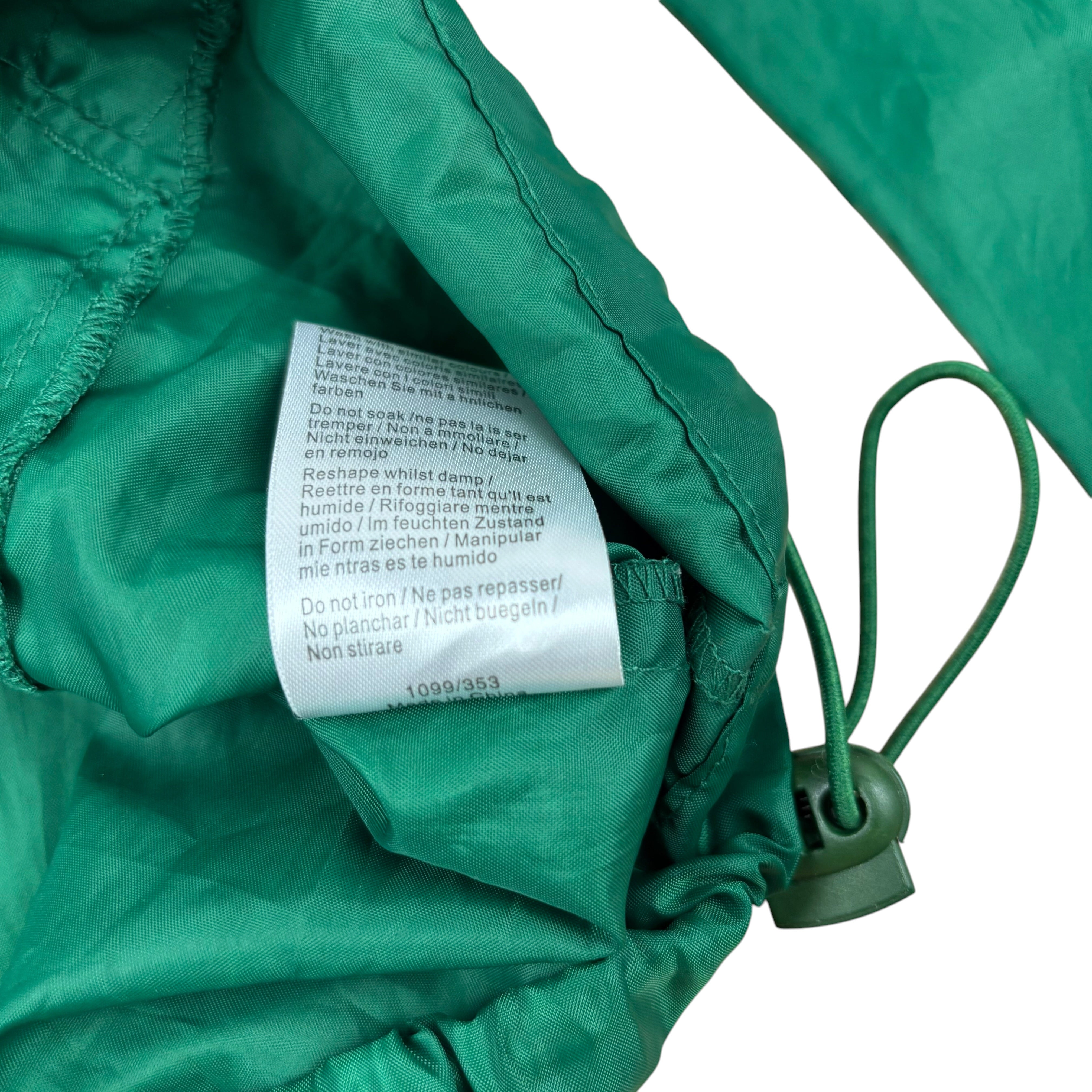 Umbro Ireland Football FAI 1999 Winter Training Camp Windbreaker (M)