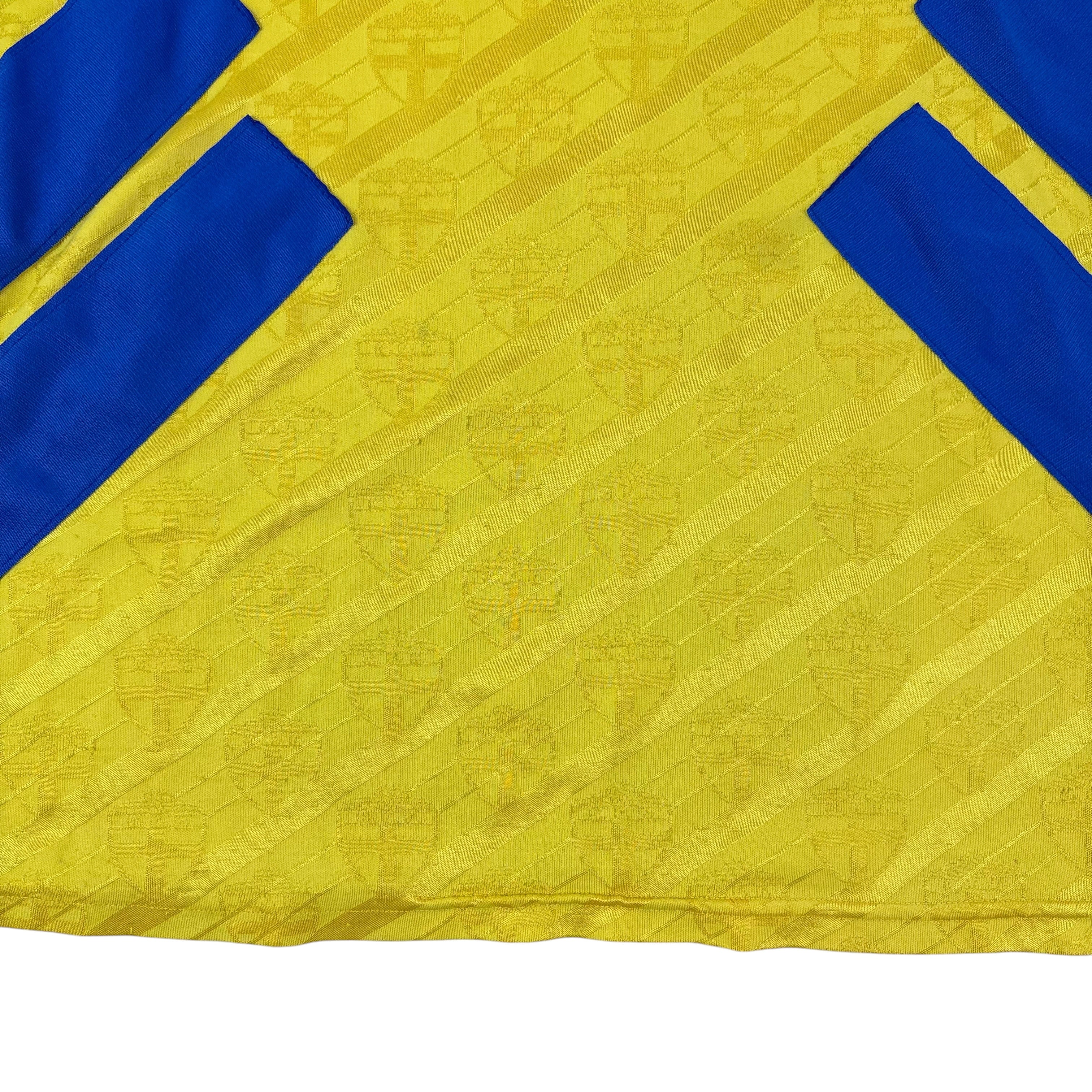 Adidas Sweden Football 1994/96 No.9 Home Jersey (XL)