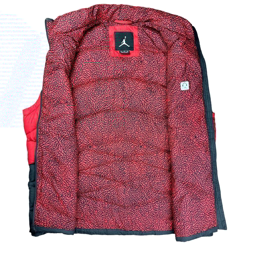Jordan Y2K Red & Black Puffer Gilet (XL)