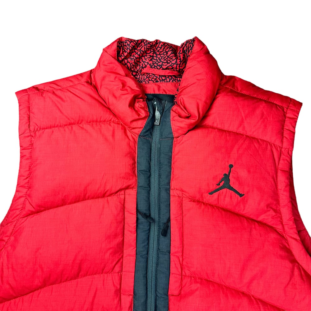 Jordan Y2K Red & Black Puffer Gilet (XL)