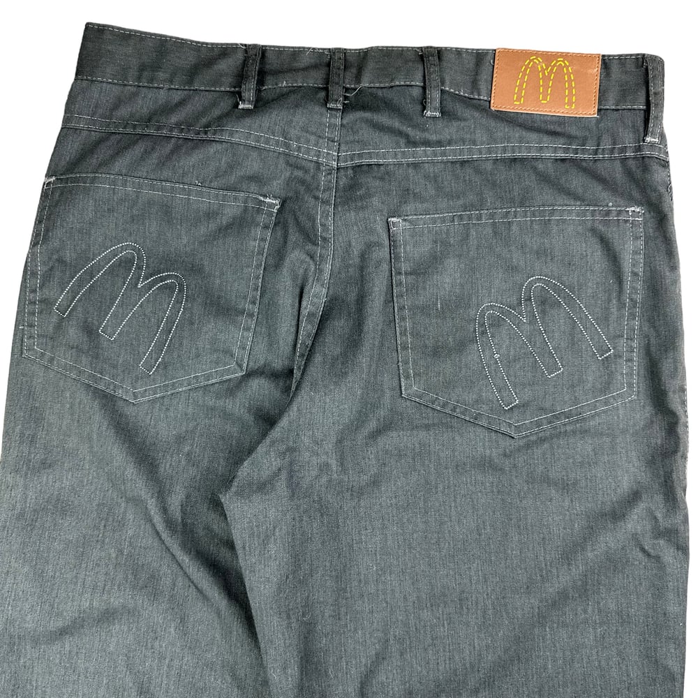 McDonald’s Embroidered 90s Employee Logo Jeans (S)