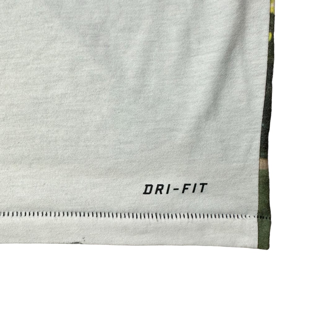 Nike SB Respect The Past Skateboard Graphic Tee (S)