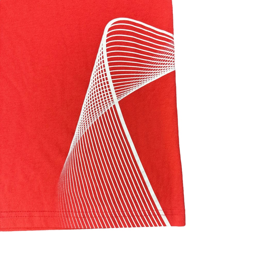 Nike Y2K Techno-Wave Tee (Women’s XL)